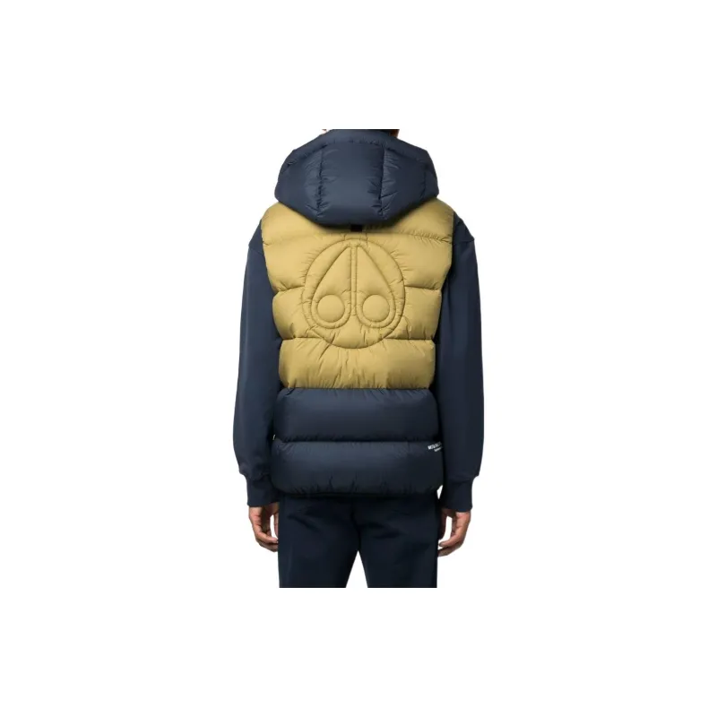 Moose Knuckles Flightweight Bushwick Vest-2