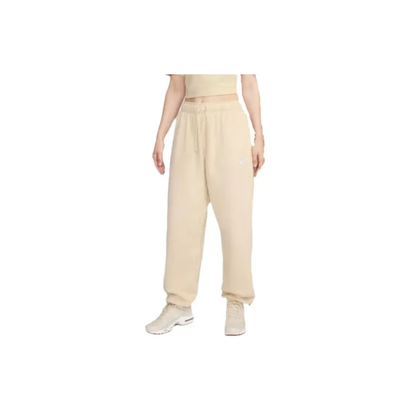 Nike Sportswear Club Fleece Women's Mid-Rise Oversized Sweatpants-1