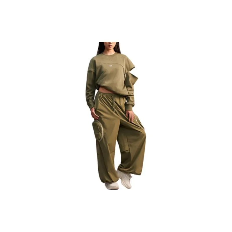 New Balance NB Hyper Sports Designed By Didu Sweatshirt Unisex Army Green-2