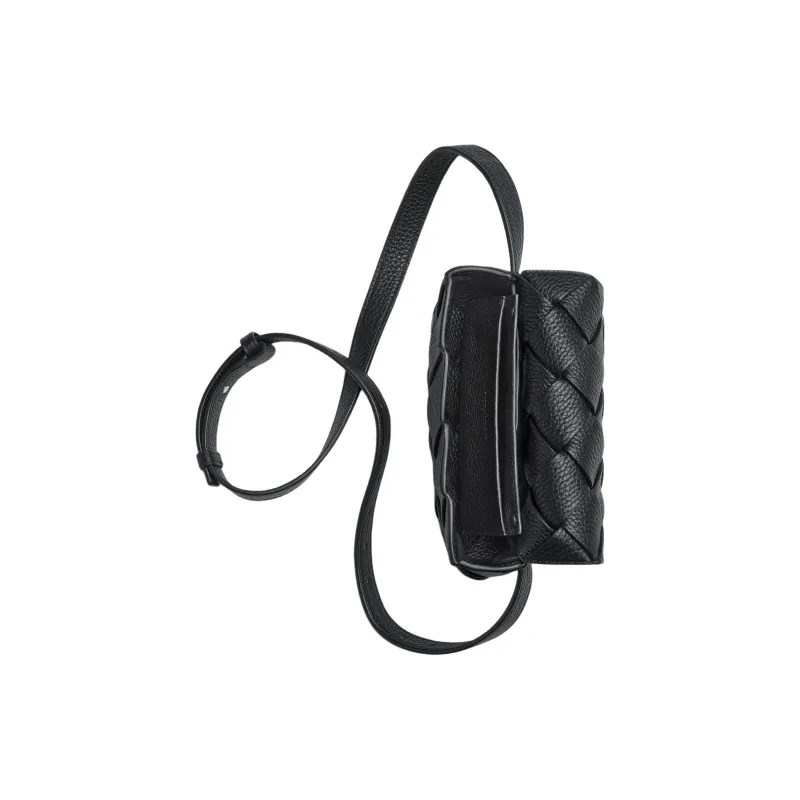 Bottega Veneta Cow Leather Fanny Pack Regular Men's Black-3