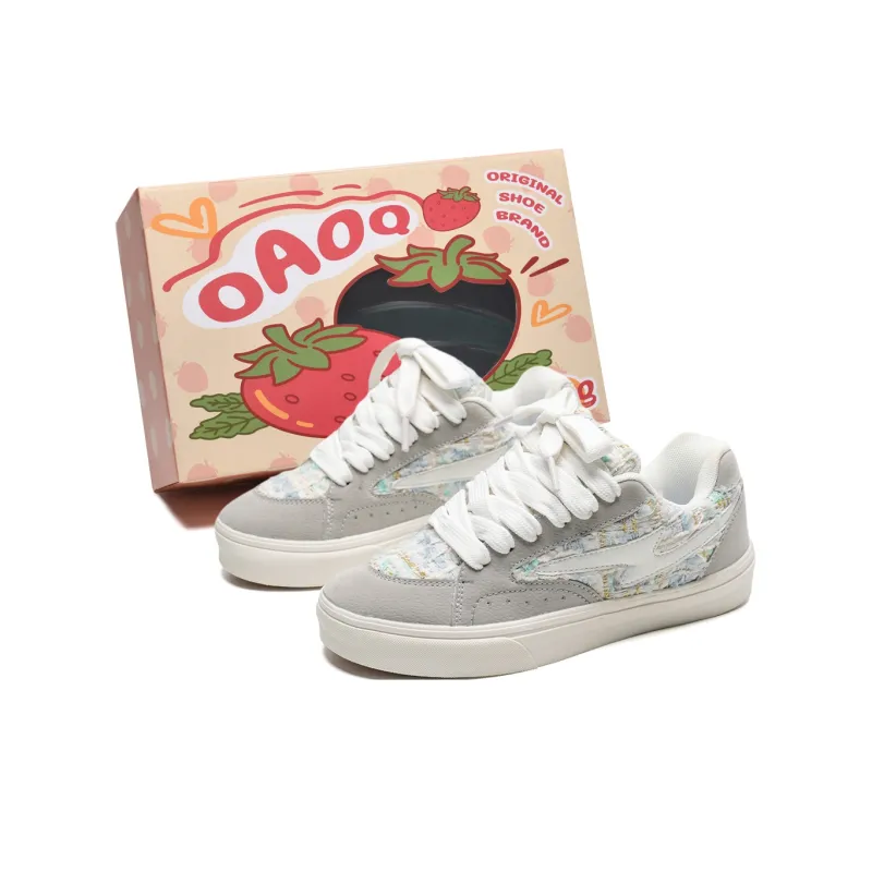 OAOQ Wear-resistant And Lightweight Low-Top Skateboard Shoes Unisex Chanel-Inspired Blue-0