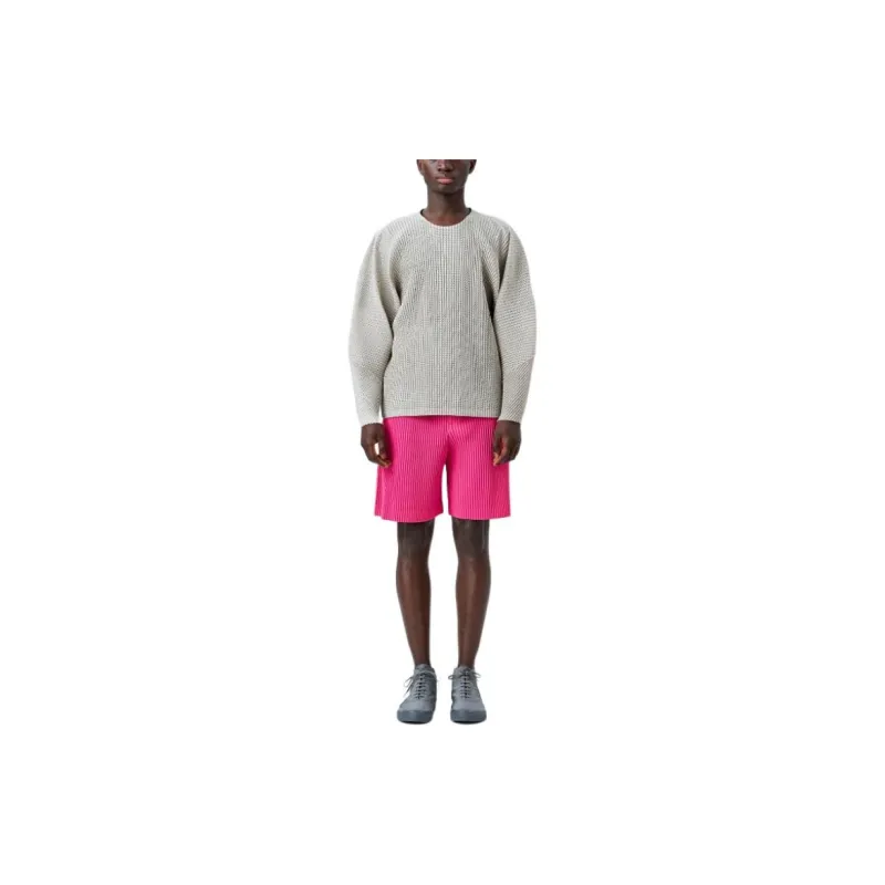 Homme Plissé Issey Miyake SS24 Casual Shorts Men's Deep Pink-2