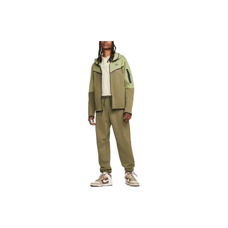Nike Sportswear Tech Fleece Joggers-2