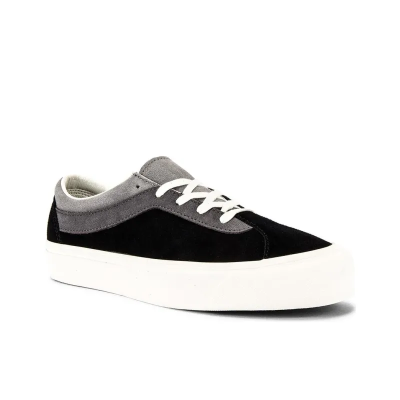 Vans Bold Anti-Slip Wear-Resistant Low-Top Skateboard Shoes Unisex White Black-2