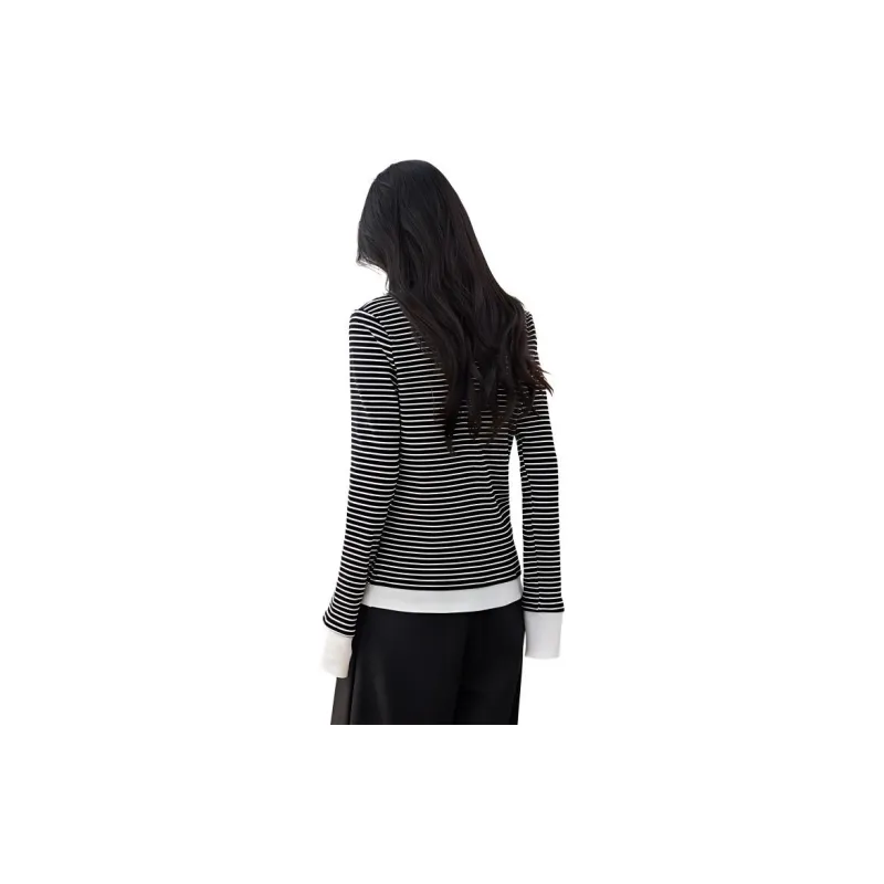 La Chapelle T Shirt Women's Black-0