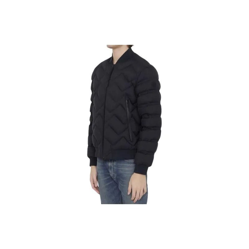 Moncler Short Down Jacket-3
