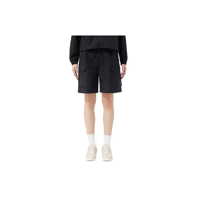 New Balance Casual Shorts Men Black-4