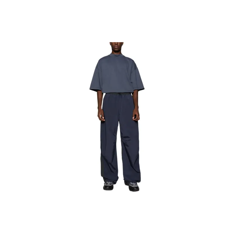 Reebok Panelled Mid Rise Straight Leg Pants-2