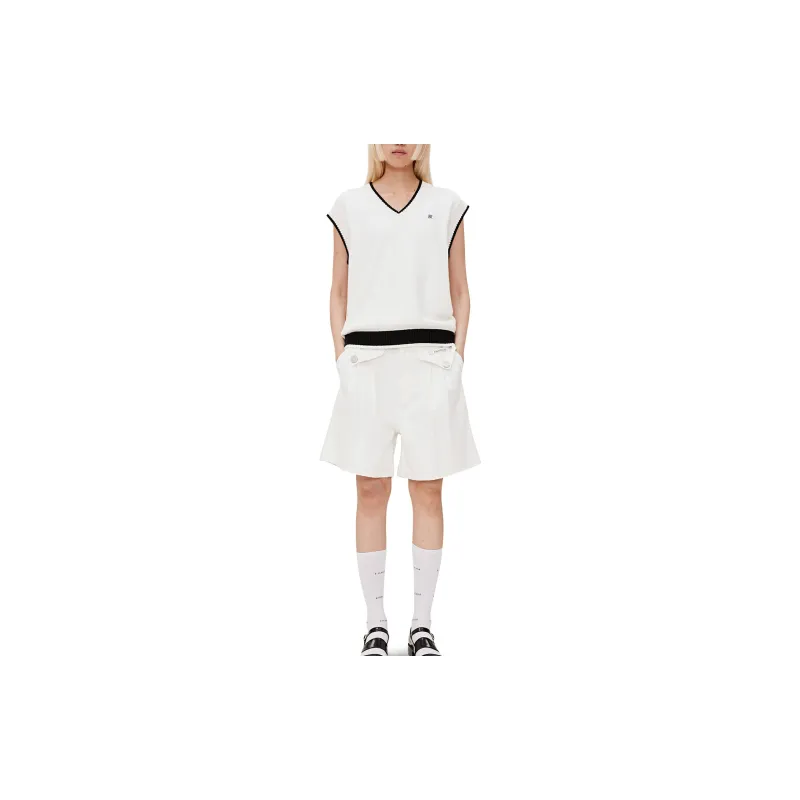KIMHEKIM High rise Logo patch Denim Shorts-4