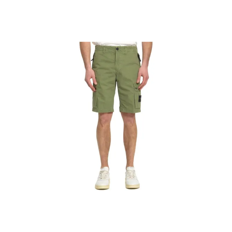 STONE ISLAND Casual Shorts Men Green-1