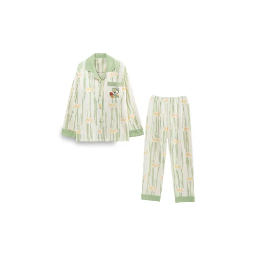 Sleeping Beauty Pajama Set Women's Green