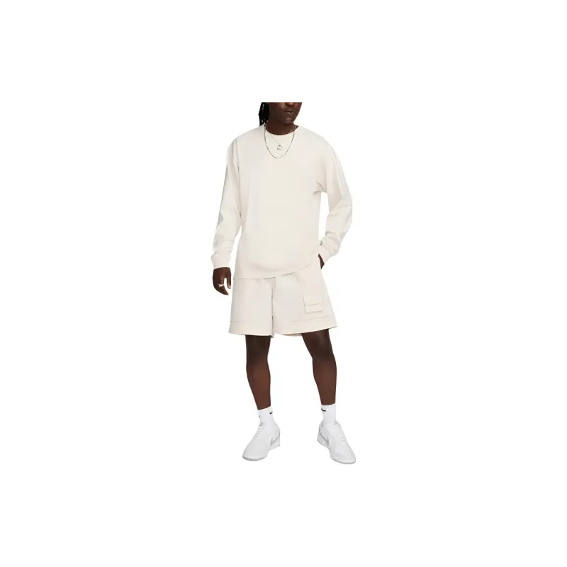 Nike Sportswear Premium Essentials Men's Long-Sleeve T-Shirt-3