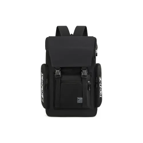 Stay organized and look effortless carrying this ® Tara Leather Crossbody Bag