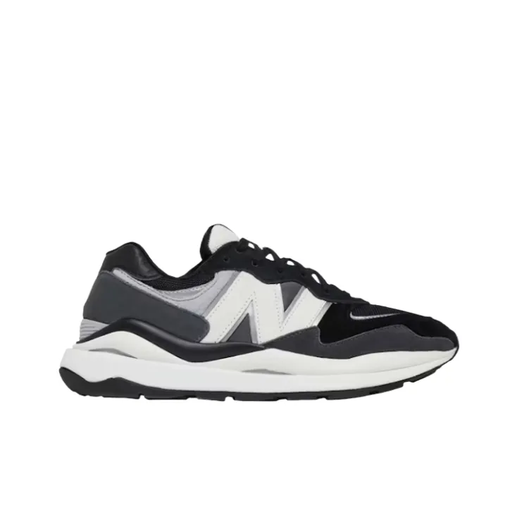 New Balance 57/40 Figs Black White-1
