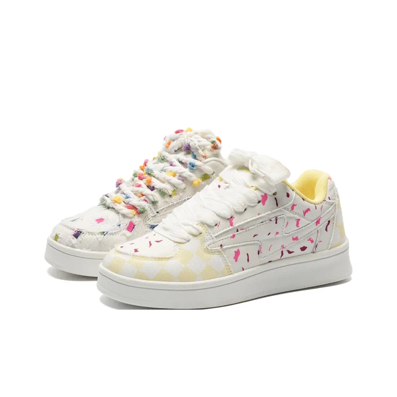 Circle Small Coverage Balance Breathable Low Top Skateboard Shoes Unisex Mismatched Lightning-1