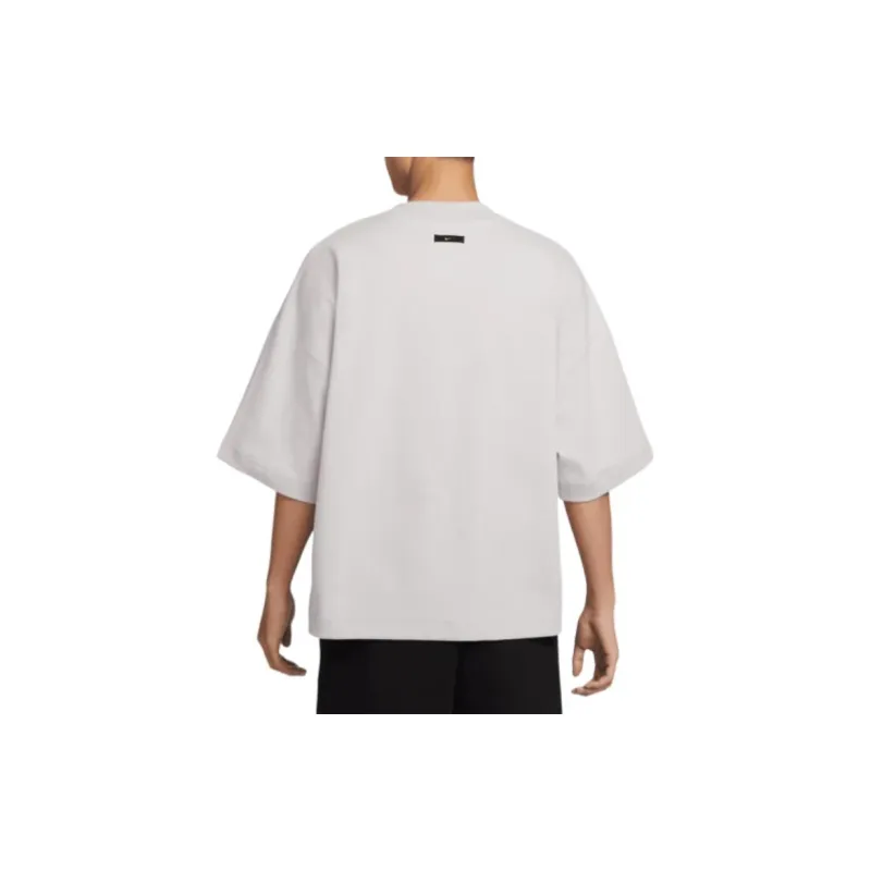 Nike Sportswear Tech Fleece Reimagined Men's Oversized Short Sleeve Sweatshirt-4