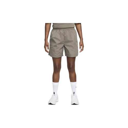 Nike Casual Shorts Unisex Olive Gray