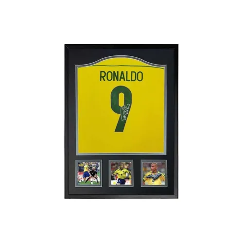 Yi Shot Football Fan Supplies 1998 World Cup Brazilian National Man With SA Certificate Boxed And Treasured