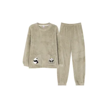 Huggy Kissy Pajama Set Women's Light Green