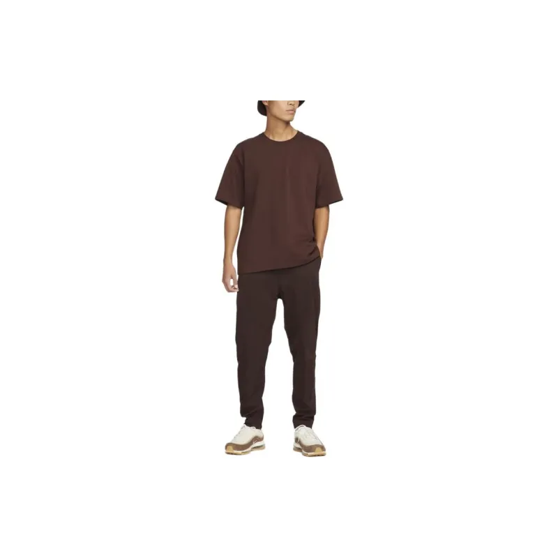 Nike SPORTSWEAR TECH PACK T-Shirts Men Burgundy-2