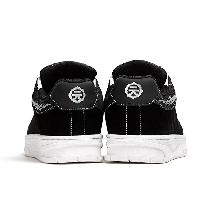 YJ Low Top Skateboard Shoes Men's Black-4