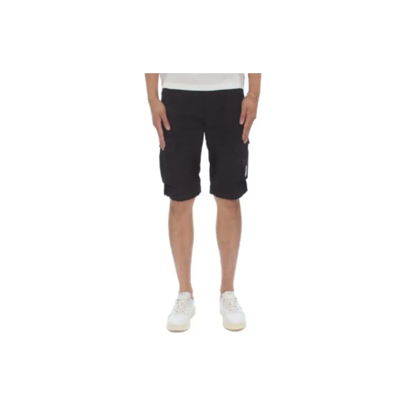 C.P.Company Lens Detailed Cargo Shorts-2