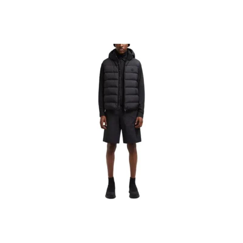 Moncler Zip fastening Pocket Bermuda Shorts-1