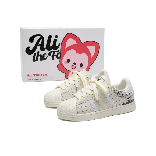 ALI THE FOX Skateboard Shoes Unisex Low-Top Off White