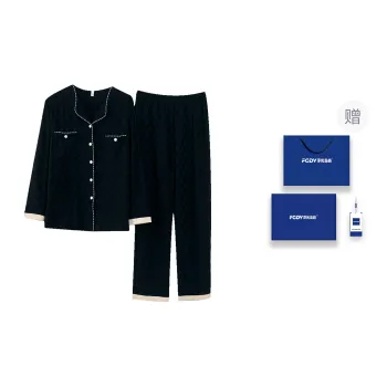 Floating Light Islands Pajama Set Women's Box Black