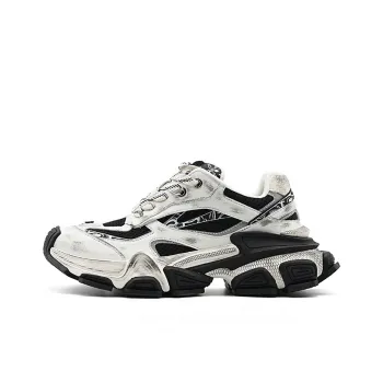 Little Sue Chunky Sneakers Women's Low Top Pink/Black