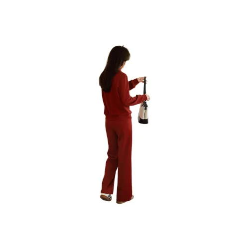 Mo Han Yi Mei Casual Suit Women's Cherry Red