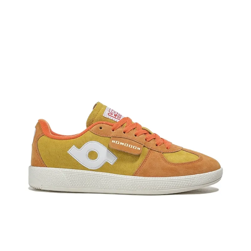 HOMDOON Anti Slip Wear Resistant Low Top Skateboard Shoes Unisex Orange Yellow-1