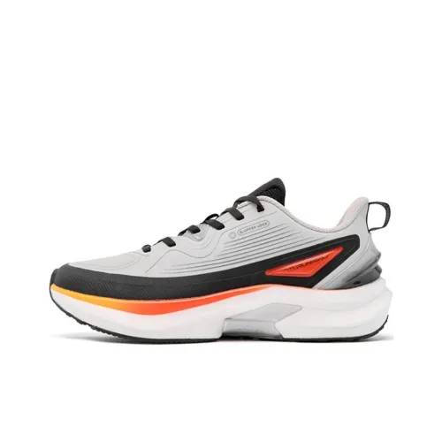 QIAODAN Cushioned Wear-Larry Breathable Low-Top Casual Running Shoes Men's Gray White