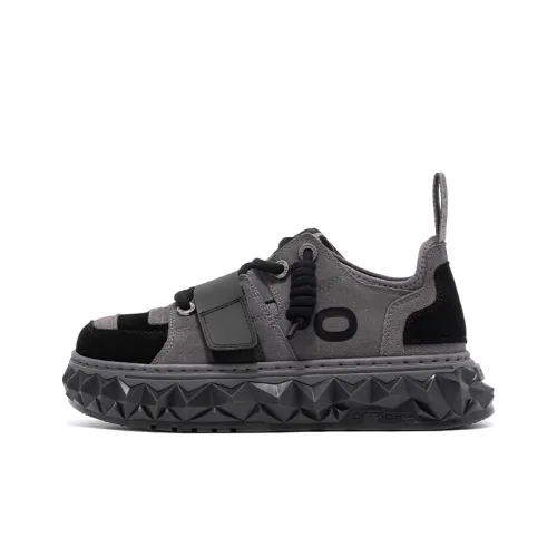 OETZI Ice Man Oz Ugly Cute Shoes Low Top Skateboard Shoes Unisex Black Coffee