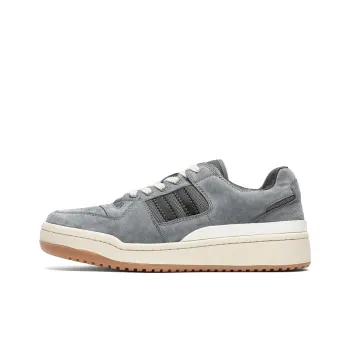Year By Year Slip Resistant Low Top Skateboard Shoes Men's