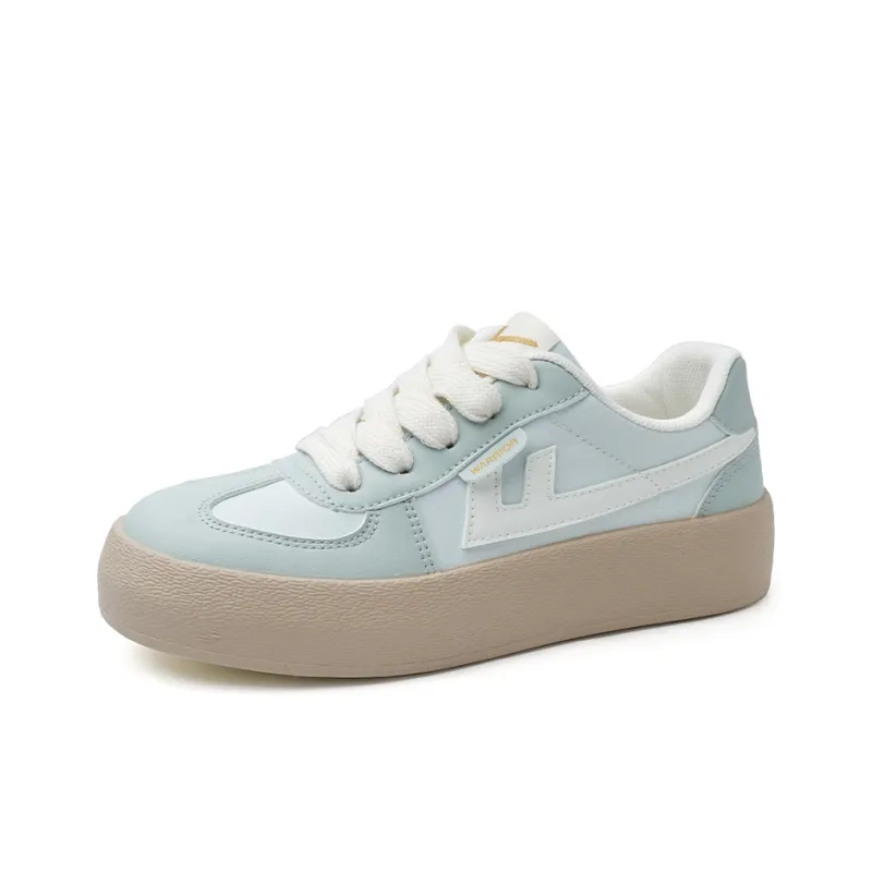 Warrior Lightweight Anti Slip Low Top Skateboard Shoes Women's Blue Beige-1