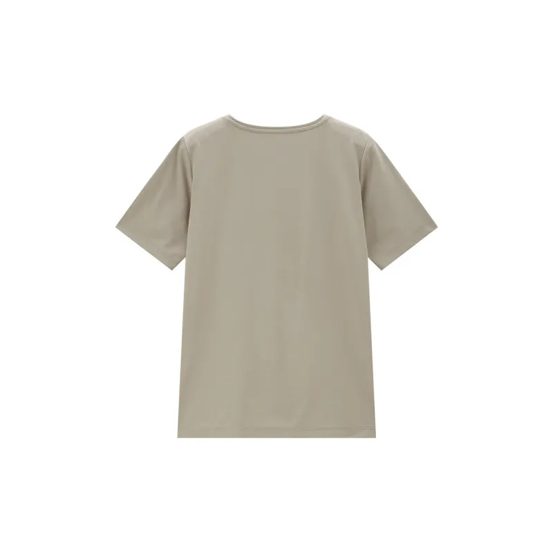 UNIQLO T Shirts Women's-1