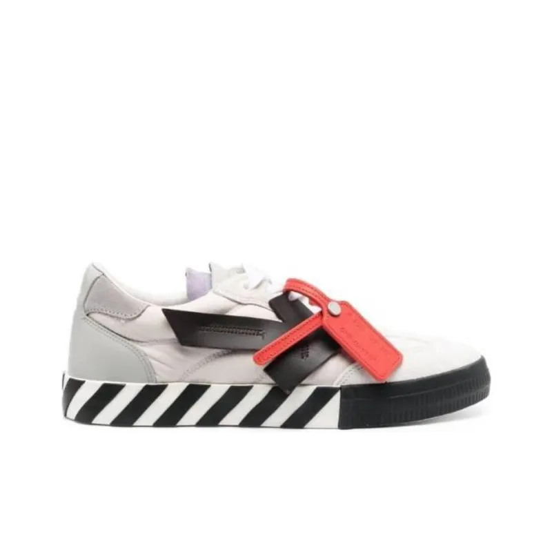 OFF WHITE Vulc Low Logo Patch White Black-1