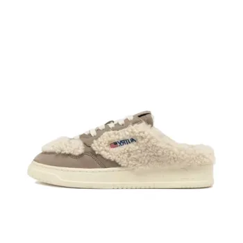 AUTRY Rubber Sole Fuzzy Abrasion Resistant Wrap toe Slippers Women's Beige