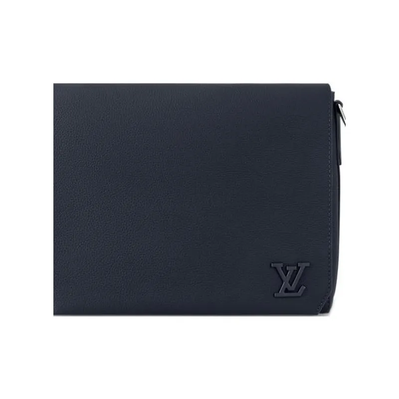 LOUIS VUITTON M57080 Takeoff Messenger Mm-3