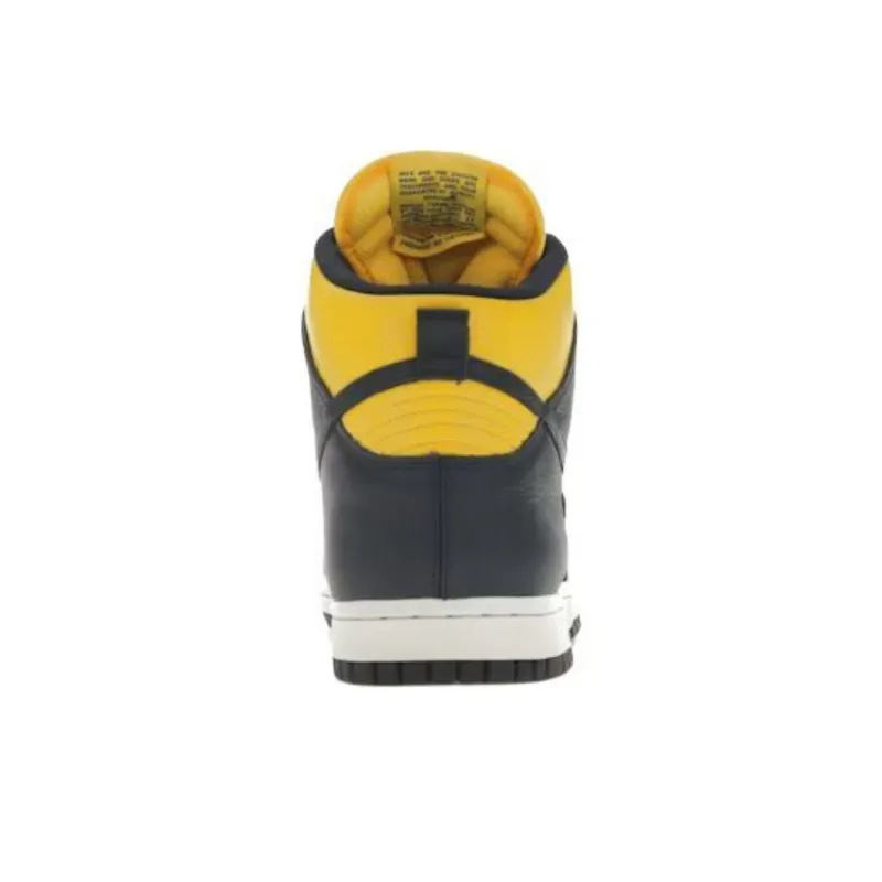 Nike Dunk High Anti-Slip Wear-Resistant High-Top Skateboard Shoes Unisex Yellow-2