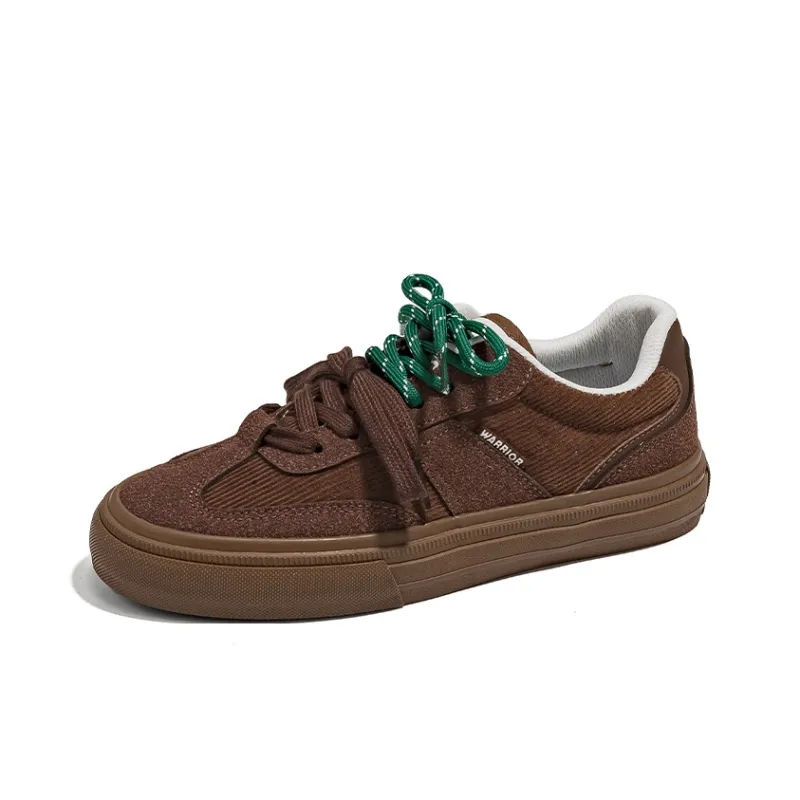Warrior Low Top Skateboard Shoes Women's Coffee-2