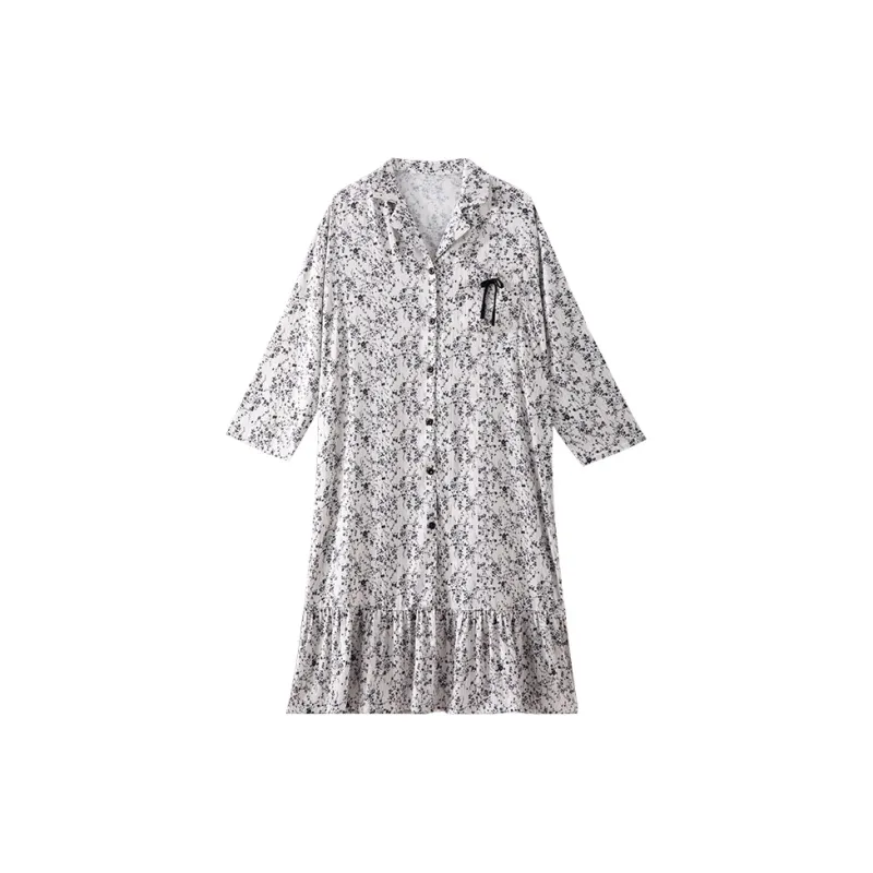 Dream Heart Nightgown Women's Image Color-0
