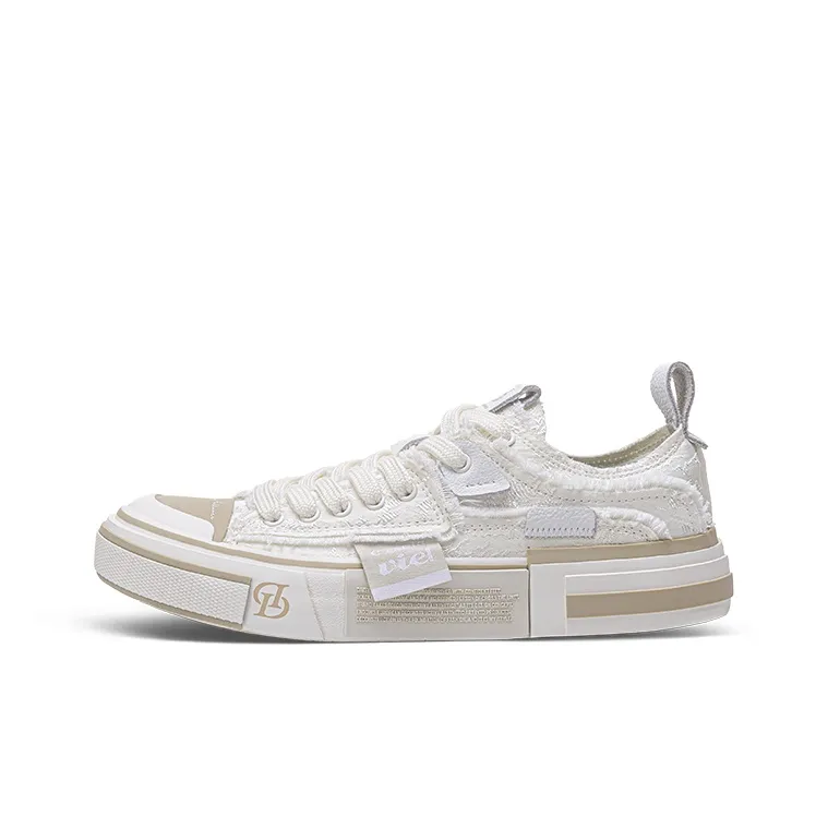 Daisy Fellowes Chocolate Low-Top Skateboard Shoes Unisex-0
