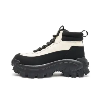 TOOMANYSHOES Oreo Low Top Casual Shoes Women's Black White