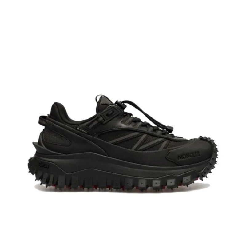 Moncler Low Top Casual Shoes Women's Black-1