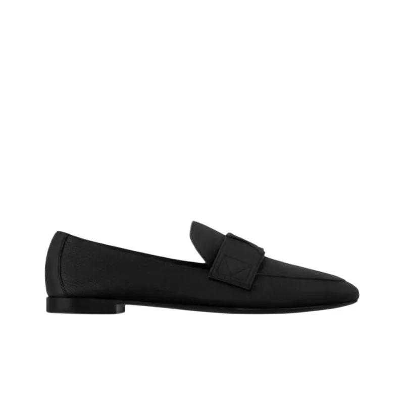 LOUIS VUITTON Capri Loafers Women's Black-1
