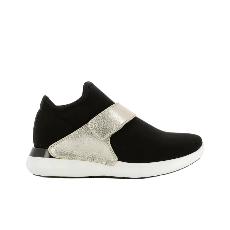 FERRAGAMO Palau Low Top Casual Shoes Women's Black-1
