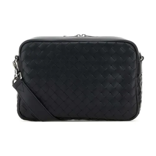 Bottega Veneta Medium Intrecciato Shoulder Bag