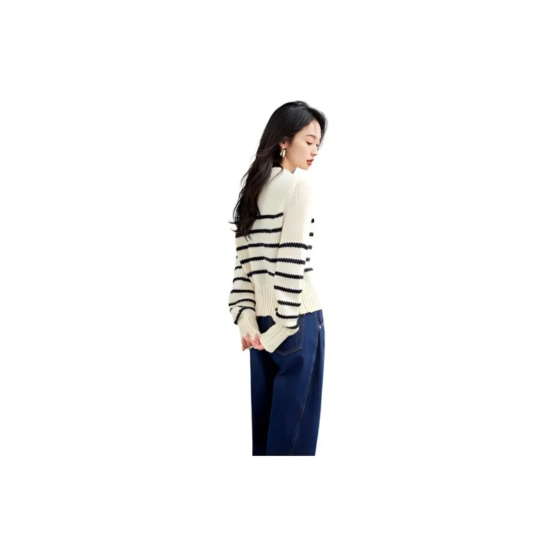 La Chapelle Knitwear Women's Ecru-1